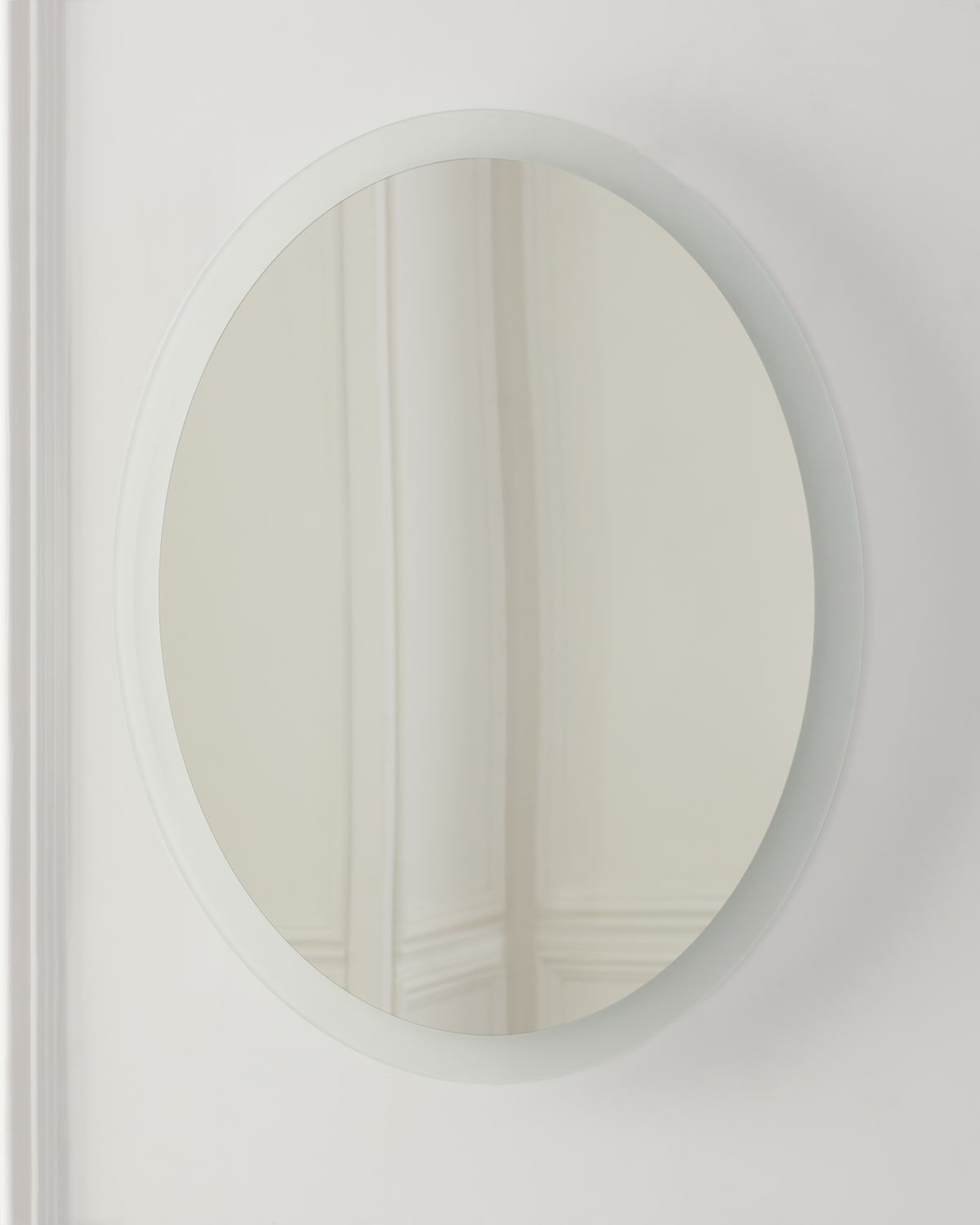 Oval LED Mirror with Defogger and Dimmer, 3000K/4000K/5000K, 30" x 24"