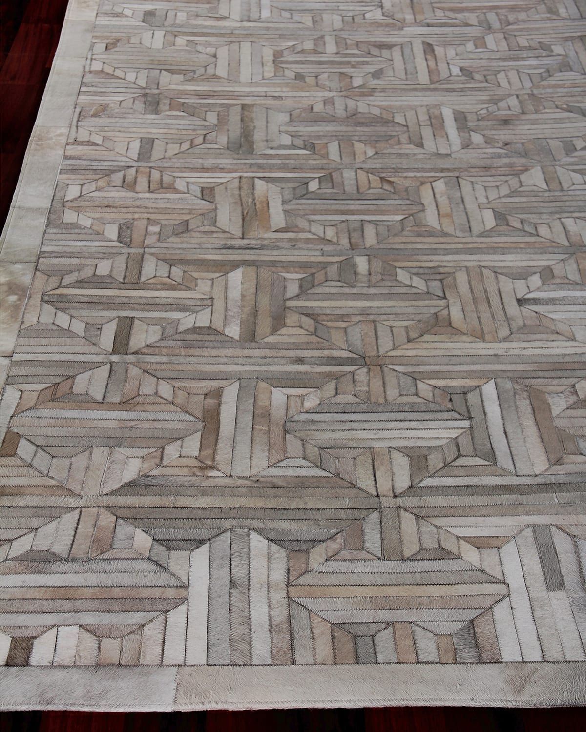 Mali Hairhide Rug, 5 & apos; x 8 & apos;