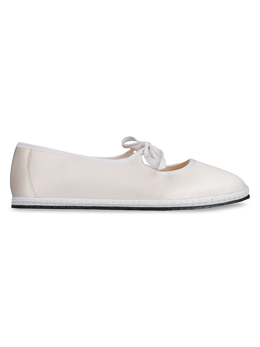 Women's Brigitte Round Toe Slippers - Snow White - Size 10