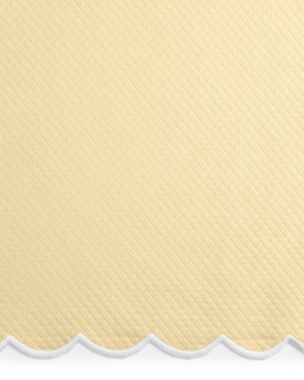 Savannah Gardens Tablecloth, 108" Round