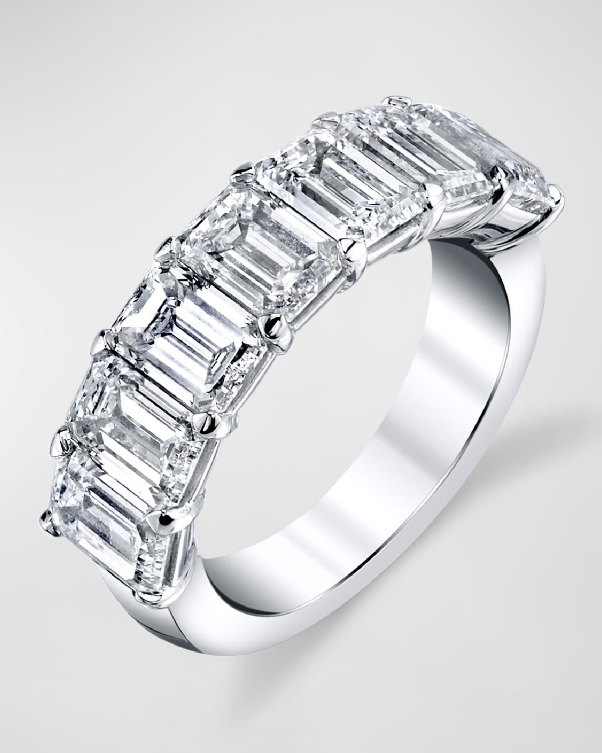 18K White Gold 7 Stone Band with Emerald Cut Diamonds