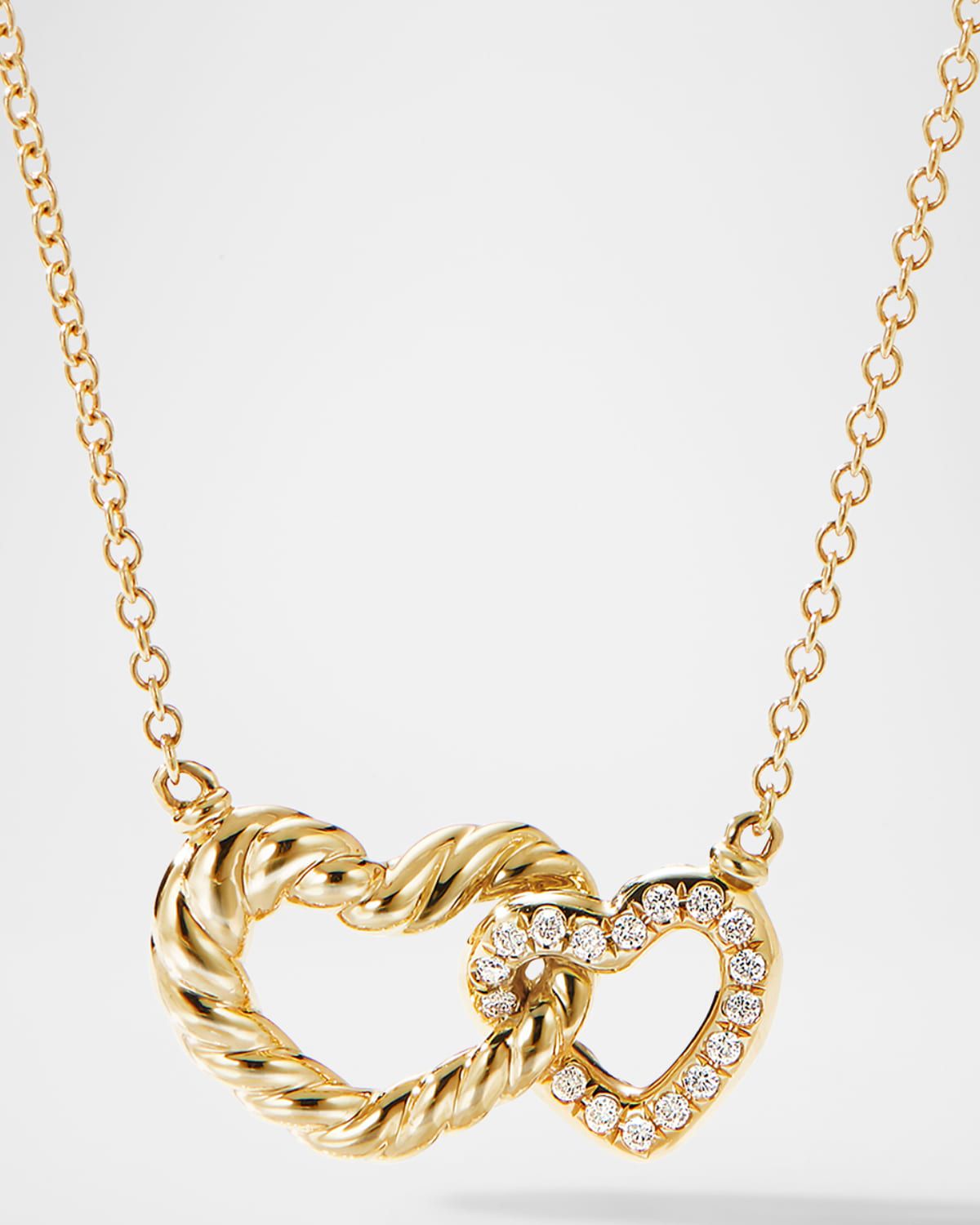 Cable Collectible Interlocking Heart Necklace with Diamonds in 18K Gold, 20.6mm