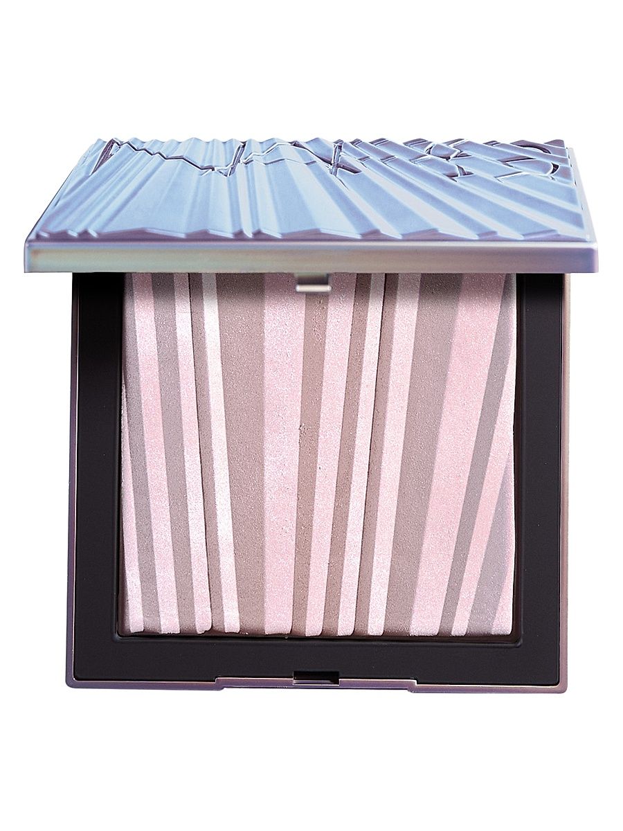 Aura Illuminating Face & Body Powder - Sky Rocket