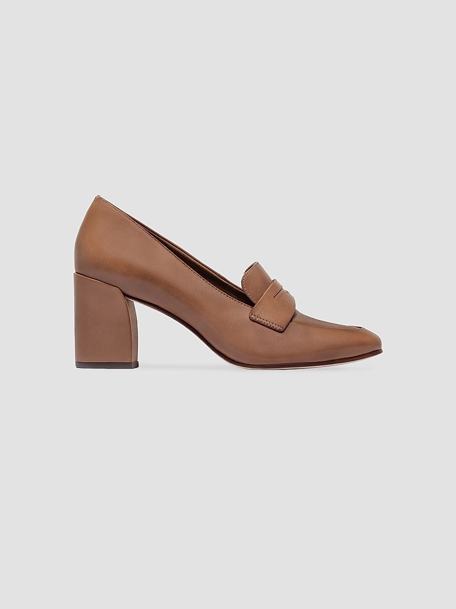 Women's Nevaeh Loafer Pumps - Almond - Size 11